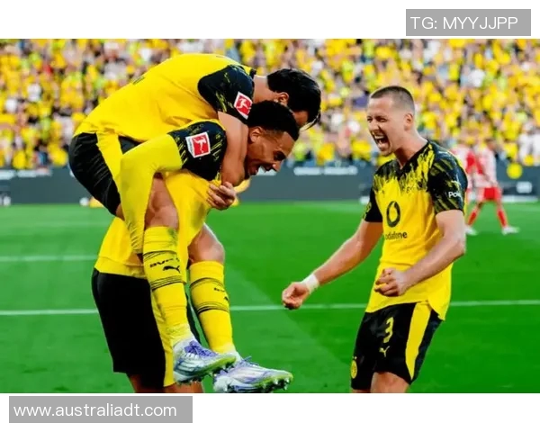 沃尔夫斯堡力抗多特蒙德,平局结束激战